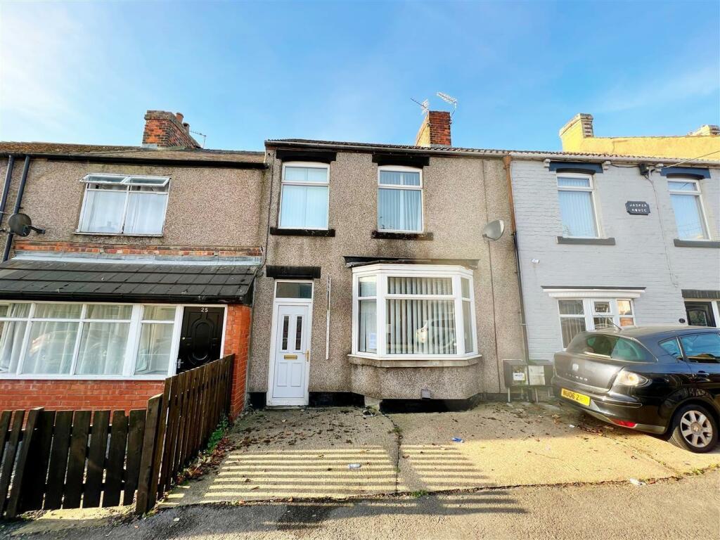 3 bedroom terraced house for sale in Station Road West, Trimdon Station