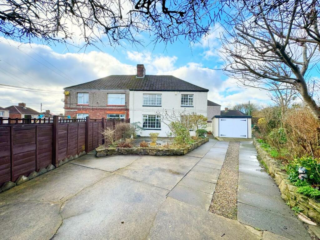 3 bedroom semidetached house for sale in Lonsdale Avenue, Trimdon