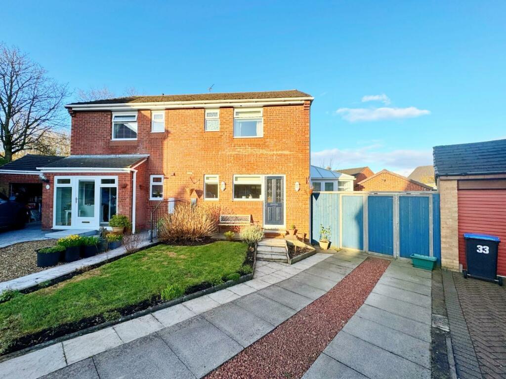 3 bedroom semidetached house for sale in Rothbury Close, Trimdon