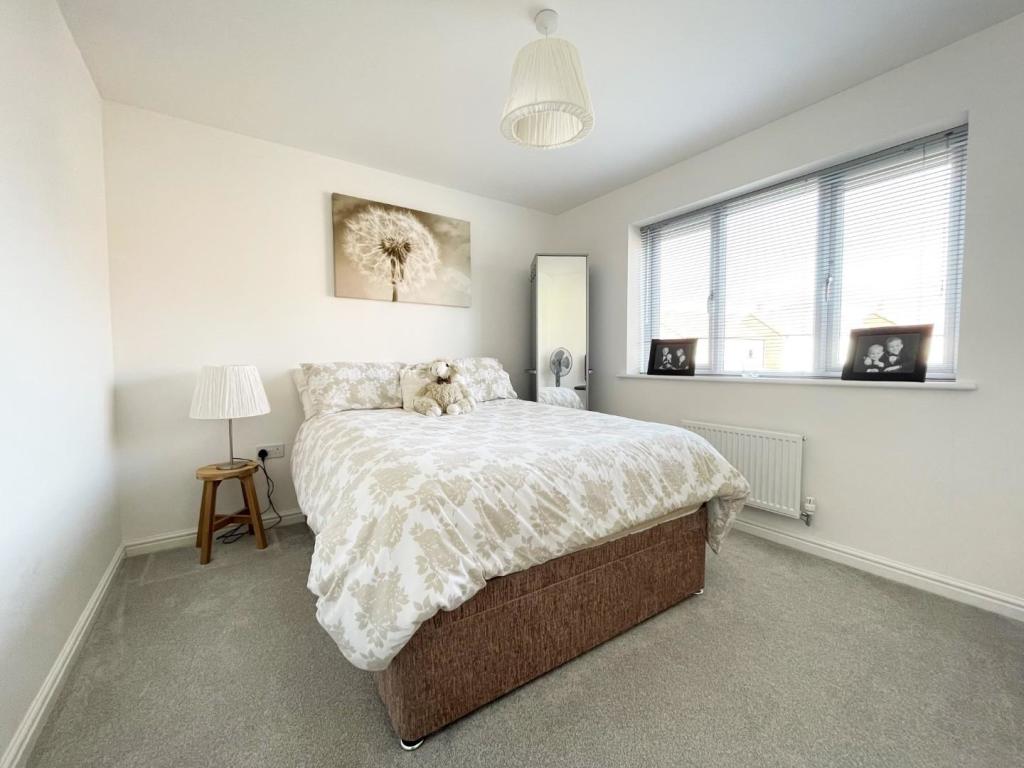 3 bedroom detached house for sale in Niven Close, West Park, Hartlepool