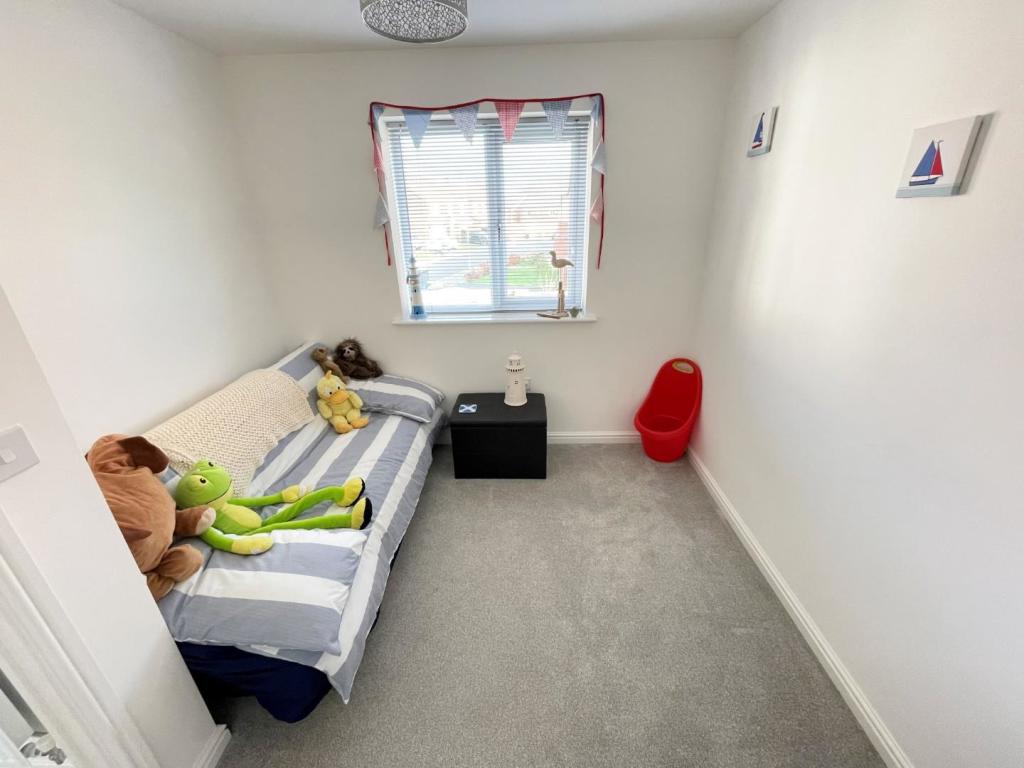 3 bedroom detached house for sale in Niven Close, West Park, Hartlepool