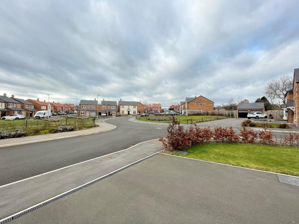 3 bedroom detached house for sale in Niven Close, West Park, Hartlepool
