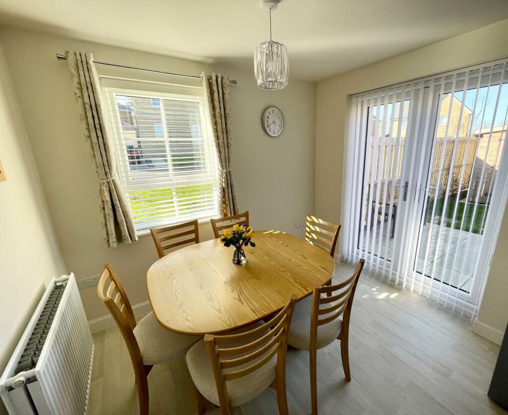 3 bedroom detached house for sale in Hanbury Grove, Elwick Gardens
