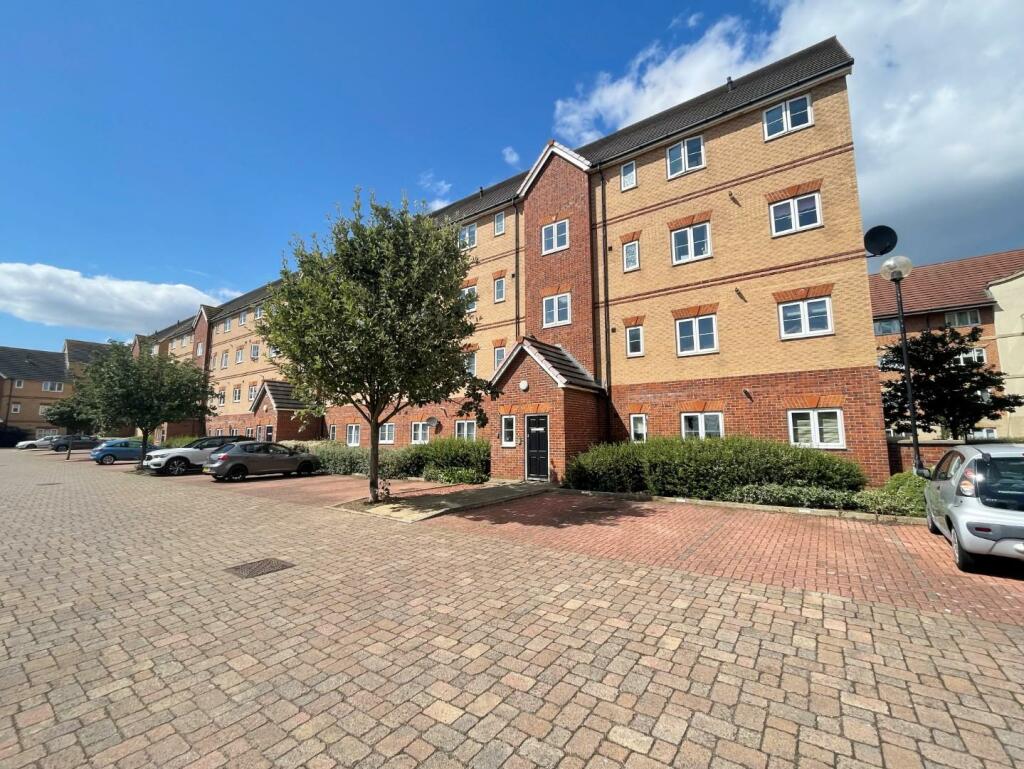 2 bedroom apartment for sale in Drake House, Fleet Avenue, Hartlepool, TS24