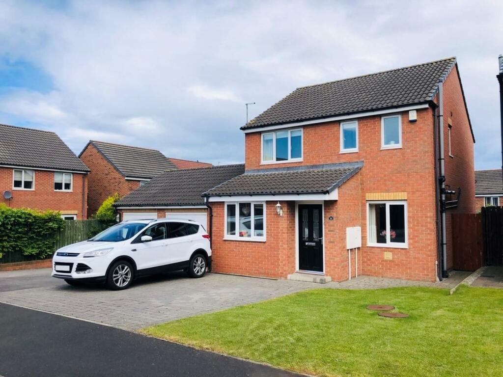 3 bedroom detached house for sale in Evergreen Close, Cuthbert