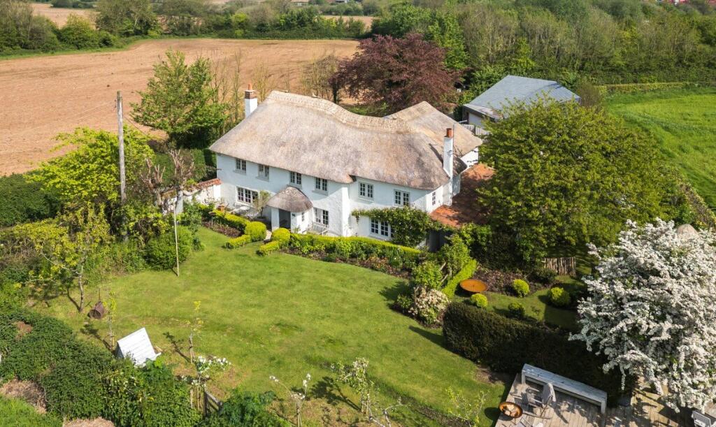 4 bedroom detached house for sale in Honey Lane, Woodbury Salterton
