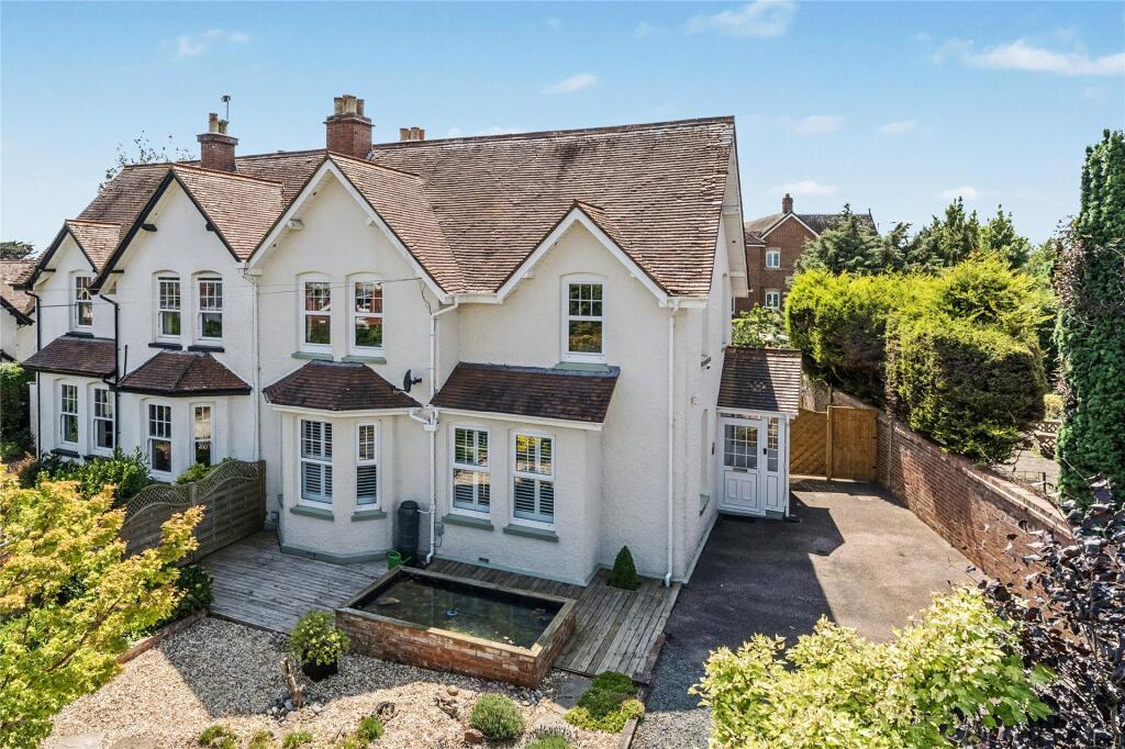 Main image of property: The Broadway, Exmouth, Devon