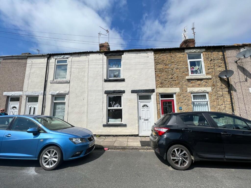 2 bedroom terraced house for sale in Dean Street, Shildon, DL4