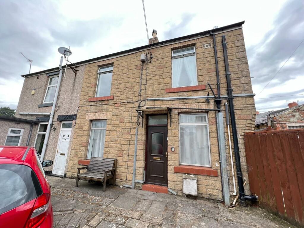 2 bedroom semidetached house for sale in High Street, Eldon Lane