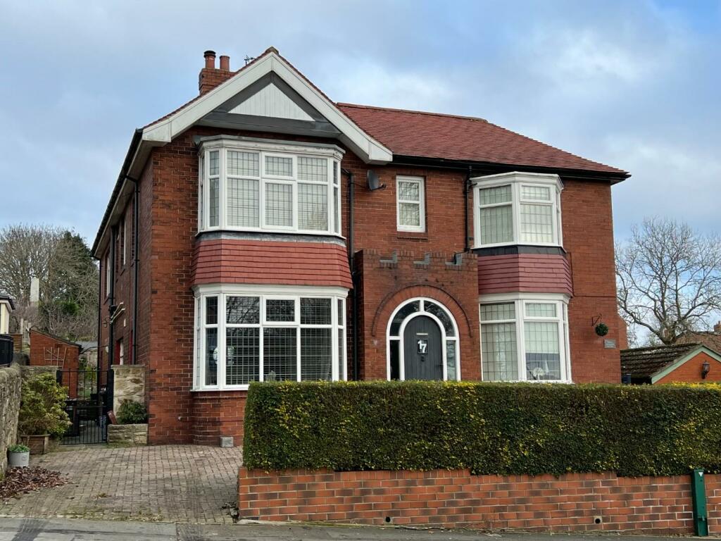 3 bedroom semidetached house for sale in Central Parade, Shildon, DL4