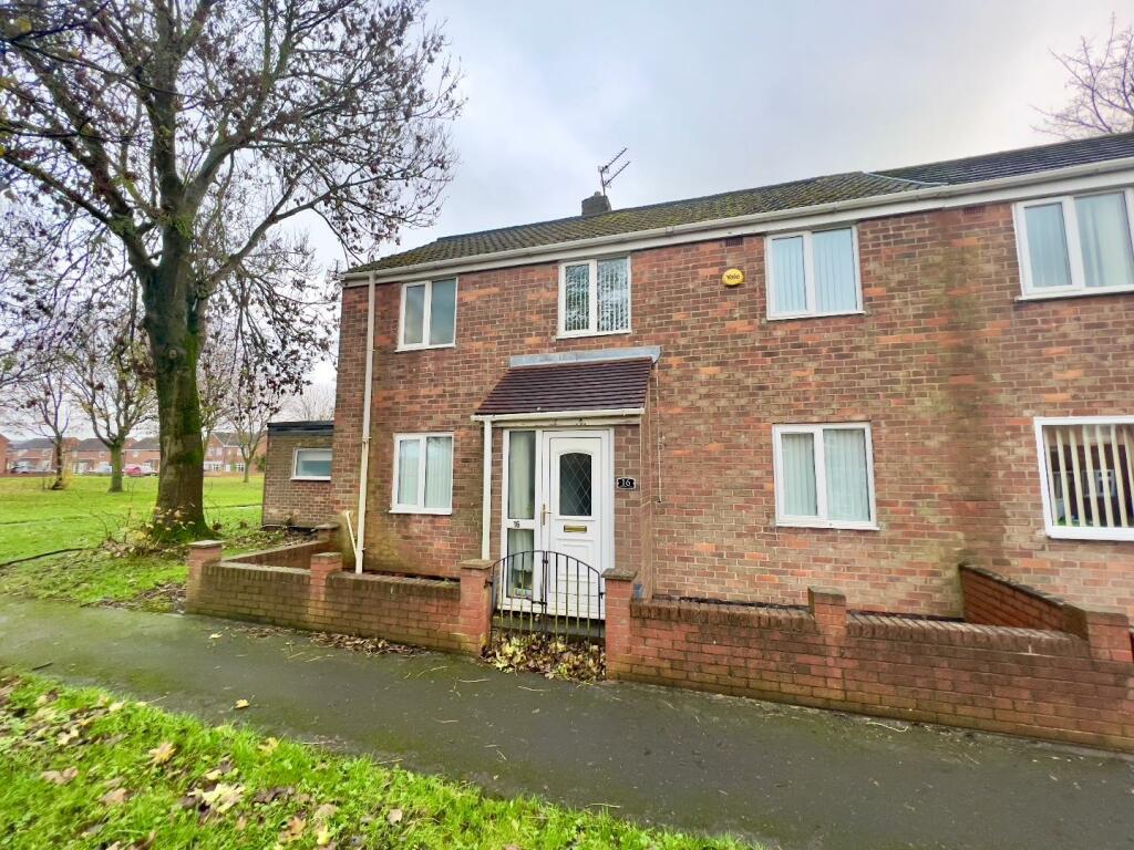 3 bedroom end of terrace house for sale in Hillside View, Sherburn