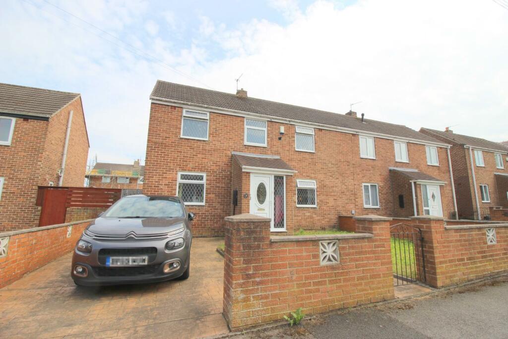 3 bedroom semidetached house for sale in Coronation Avenue, Carrville