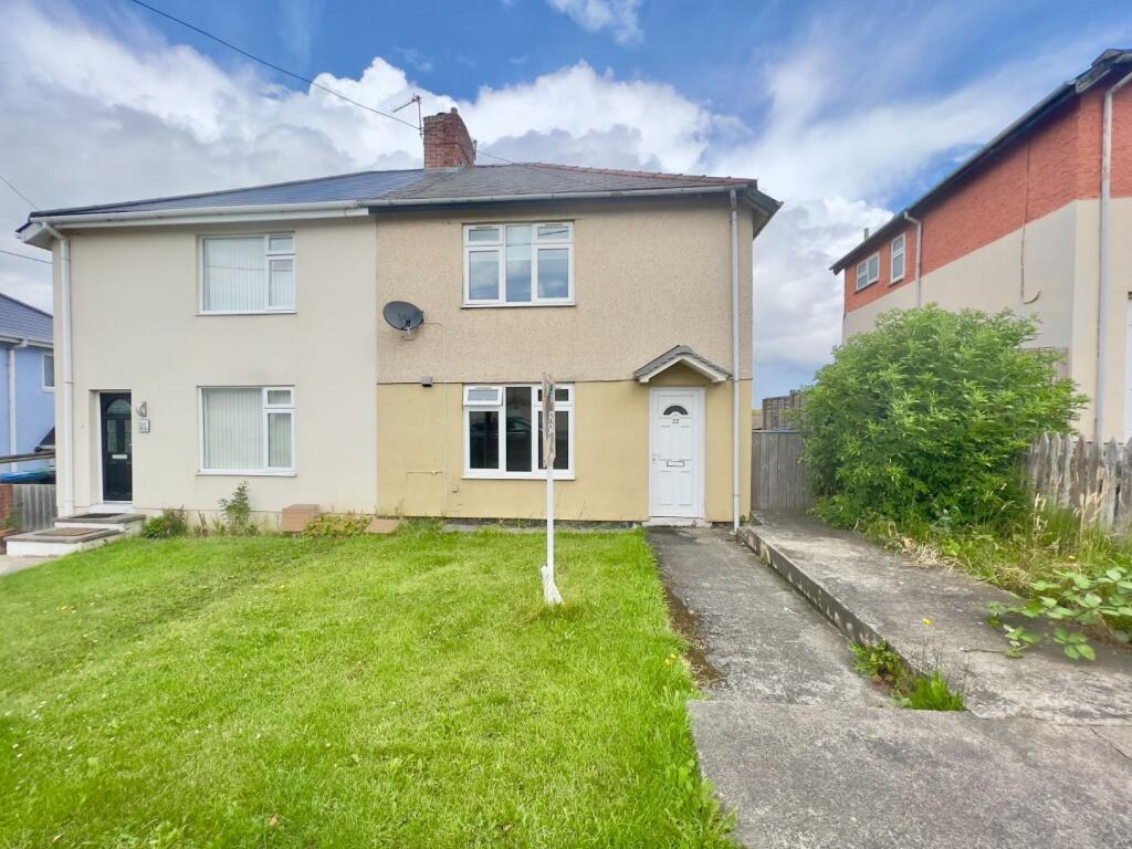 2 bedroom semidetached house for sale in Local Avenue, Sherburn Hill