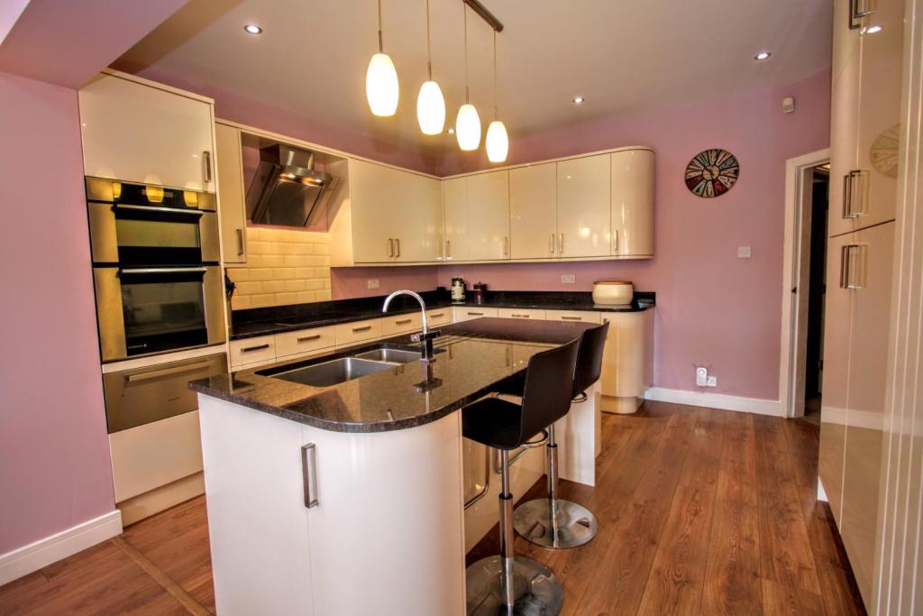 3 bedroom semidetached house for sale in Sandriggs, Darlington, DL3