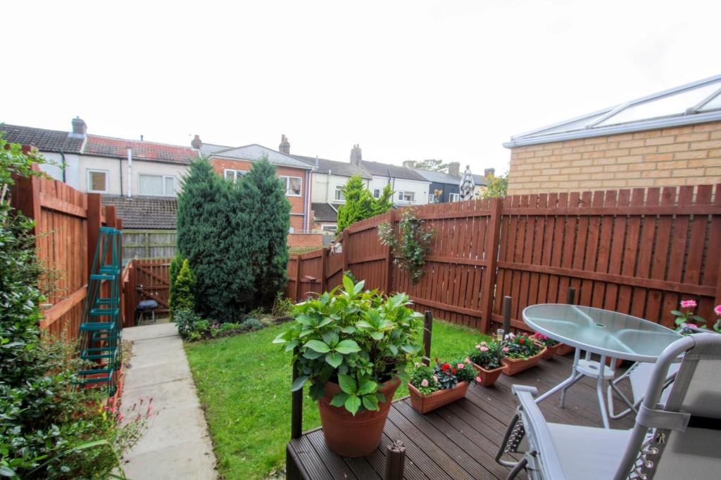 2 bedroom terraced house for sale in Woodlands Green, Middleton St