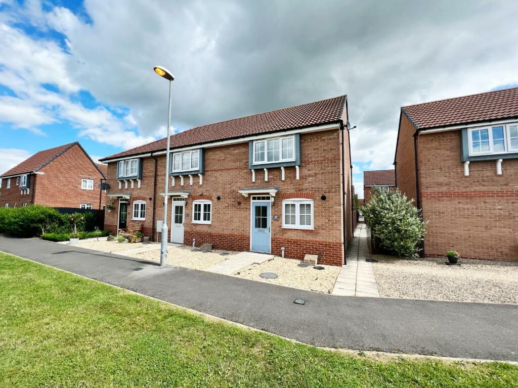 3 bedroom semidetached house for sale in Faraday Close, Spennymoor, Co