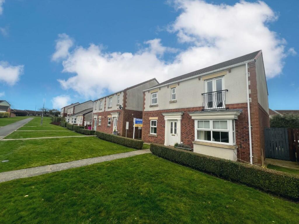 4 bedroom detached house for sale in Lavender Crescent, Spennymoor, DL16