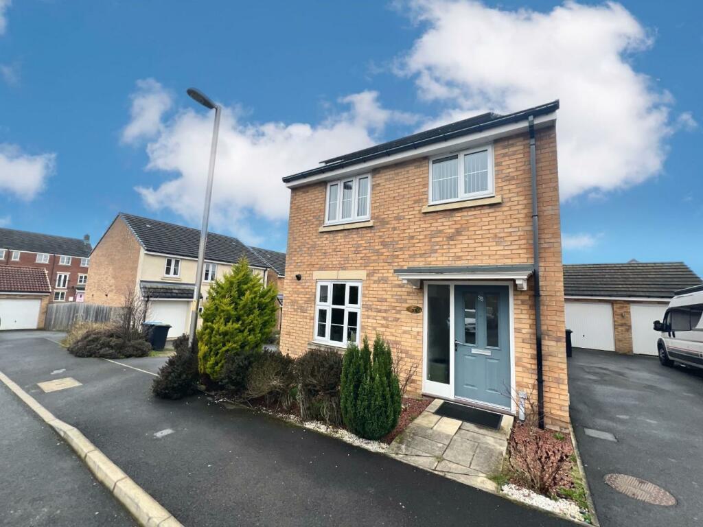 4 bedroom detached house for sale in Queens Park Road, Spennymoor, DL16