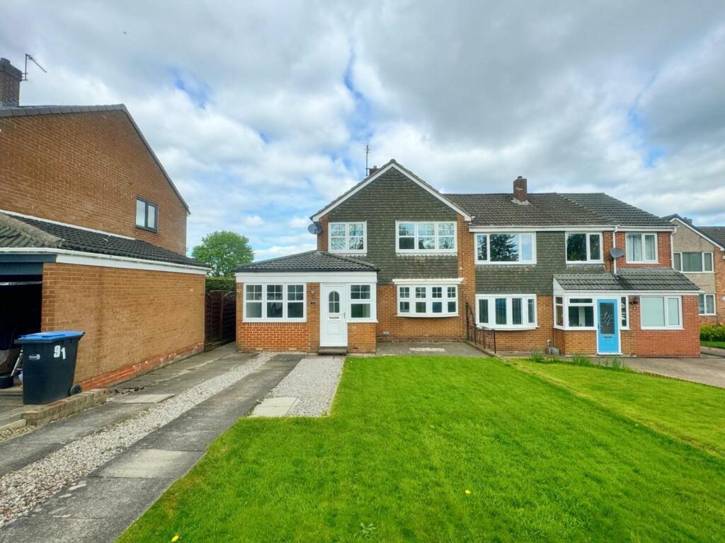 3 bedroom semidetached house for sale in Parkside, Spennymoor, DL16