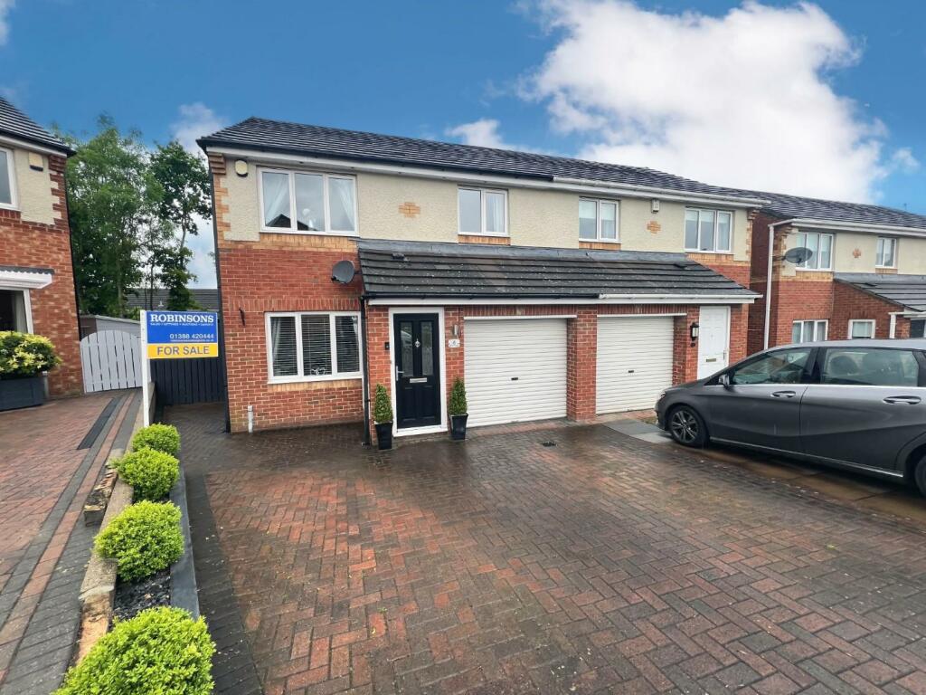 3 bedroom semidetached house for sale in Briony Close, Spennymoor, DL16