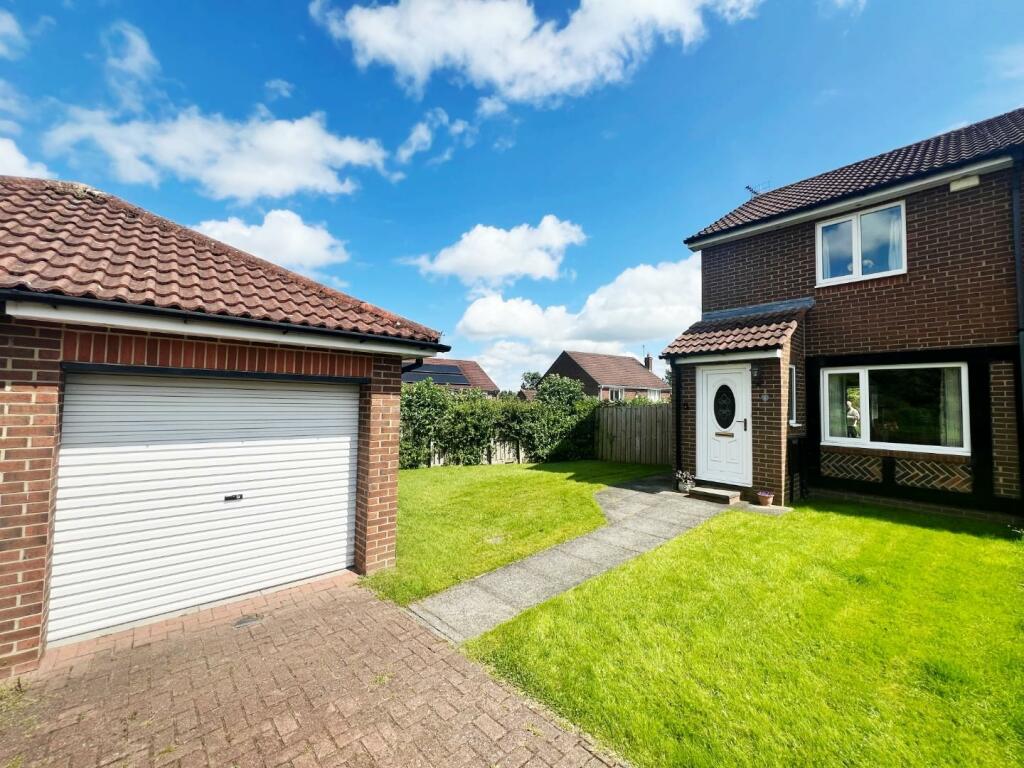 2 bedroom semidetached house for sale in Atherton Close, Spennymoor, DL16