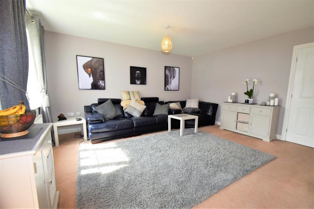 3 bedroom semidetached house for sale in Studley Drive, Spennymoor, DL16