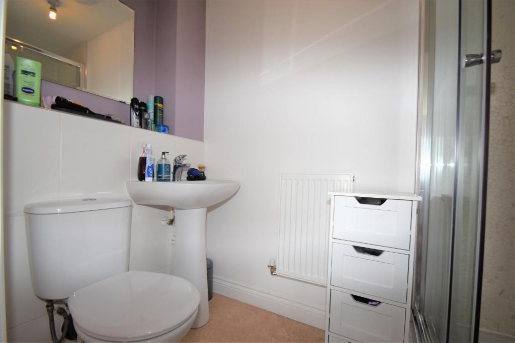 3 bedroom semidetached house for sale in Studley Drive, Spennymoor, DL16