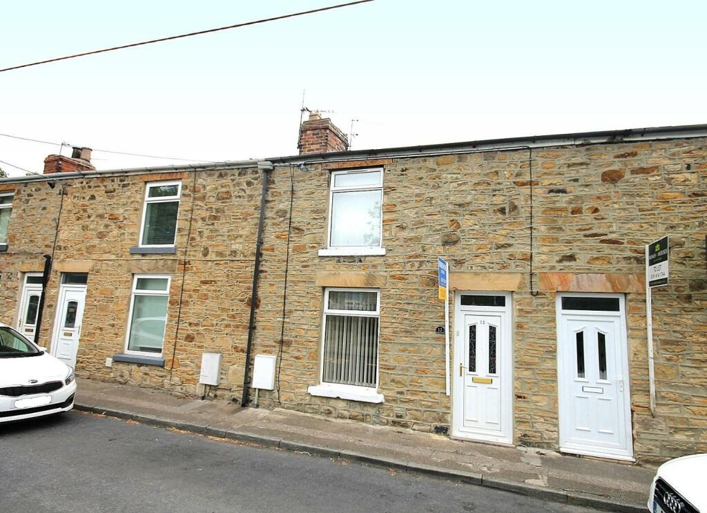 2 bedroom terraced house for sale in School Street, Howden Le Wear