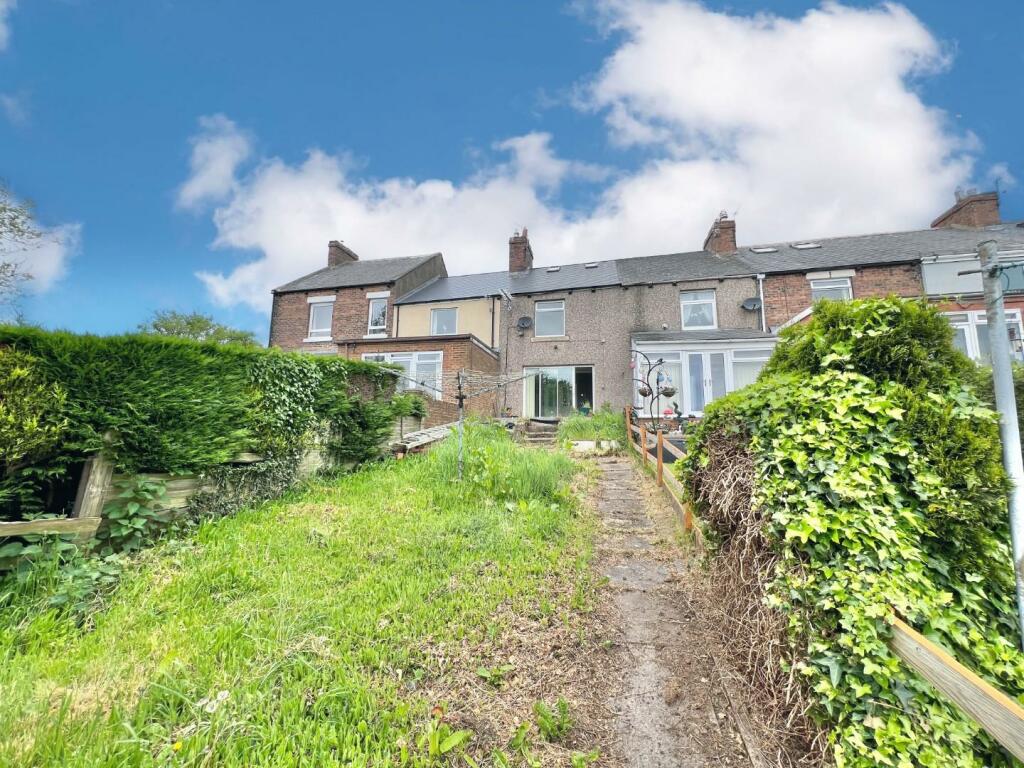 2 bedroom terraced house for sale in Park View, Oakenshaw, Crook, DL15