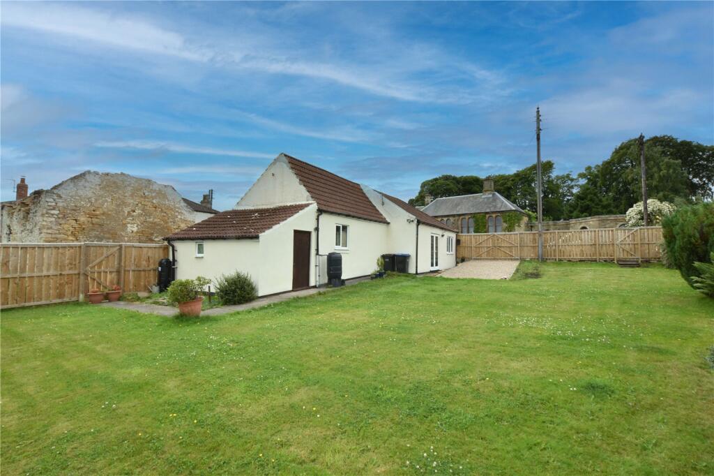 2 bedroom bungalow for sale in Low Etherley, Auckland, Durham, DL14