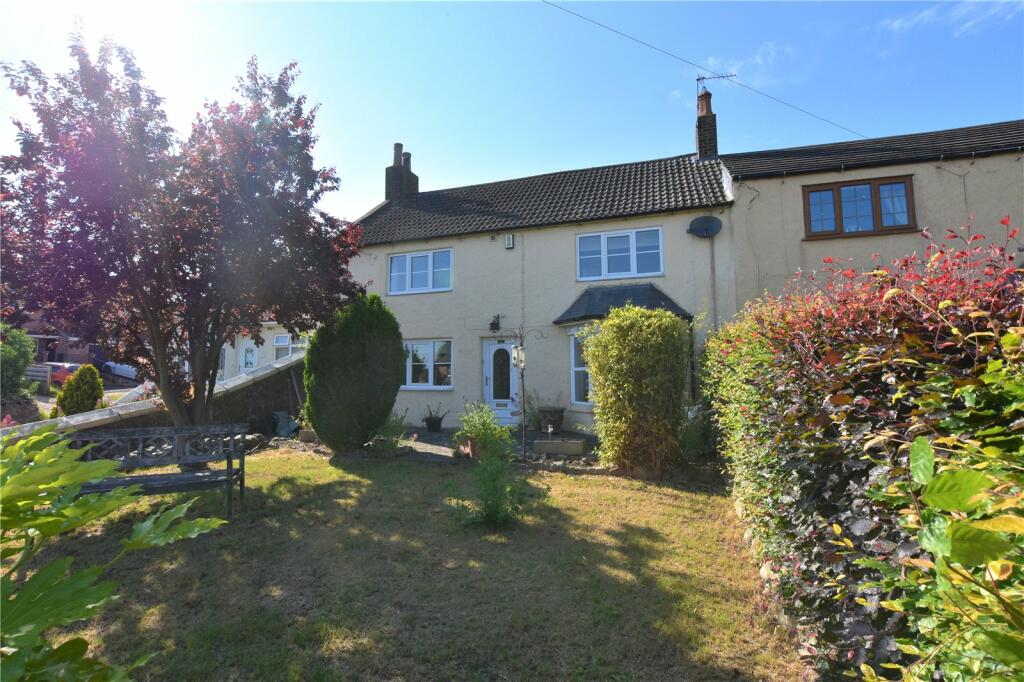 3 bedroom terraced house for sale in Bedale Road, Aiskew, Bedale, North Yorkshire, DL8