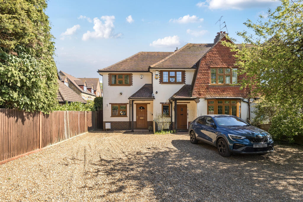 Main image of property: Between Streets, Cobham, KT11