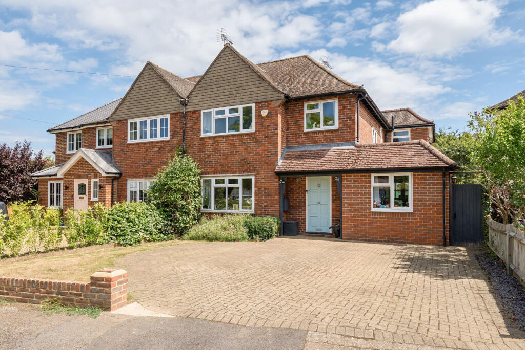 Main image of property: D'Abernon Drive, Stoke D'Abernon, Cobham, KT11