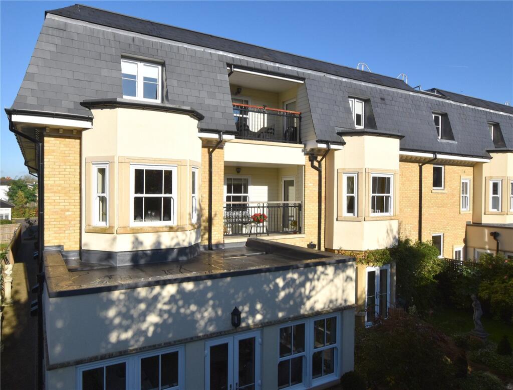 Main image of property: Portsmouth Road, Cobham, KT11