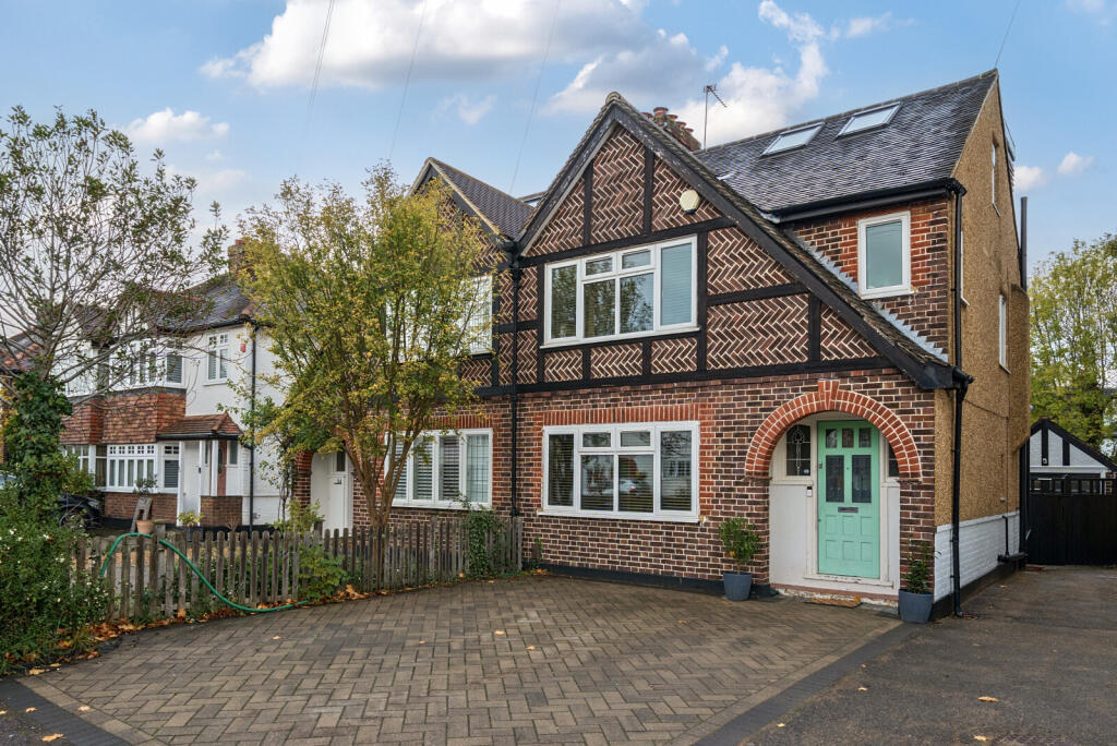 Main image of property: Esher Road, East Molesey, KT8