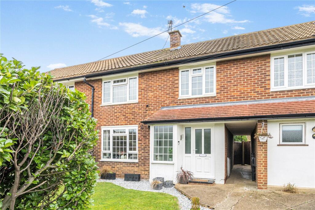 Main image of property: The Roundway, Claygate, KT10