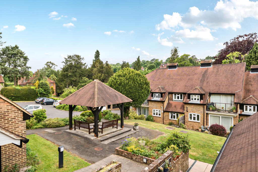 Main image of property: The Piccards, Chestnut Avenue, Guildford, GU2