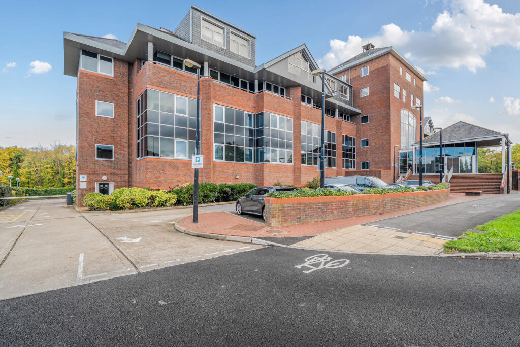 Main image of property: Liongate House, Ladymead, Guildford, GU1