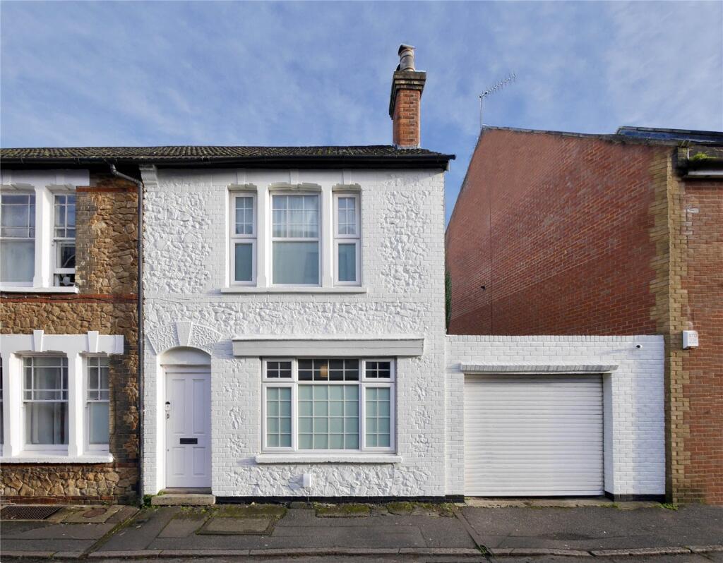 Main image of property: Haydon Place, Guildford, GU1