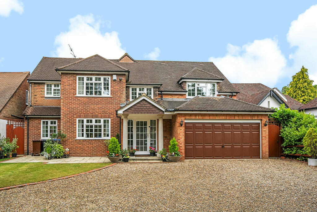 5 bedroom detached house for sale in Faris Lane, Woodham, KT15