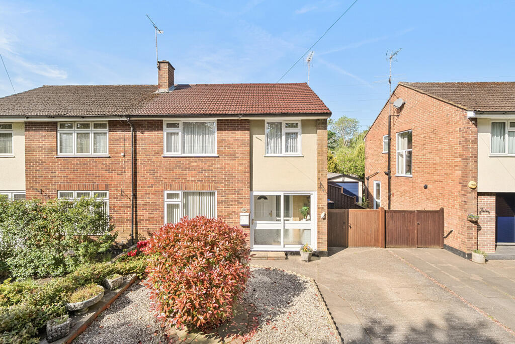 Main image of property: Byfleet Road, New Haw, KT15