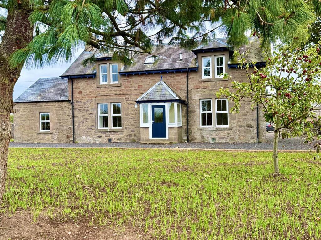 Main image of property: Balhill Farmhouse, Balbeggie, Perth, Perth and Kinross, PH2