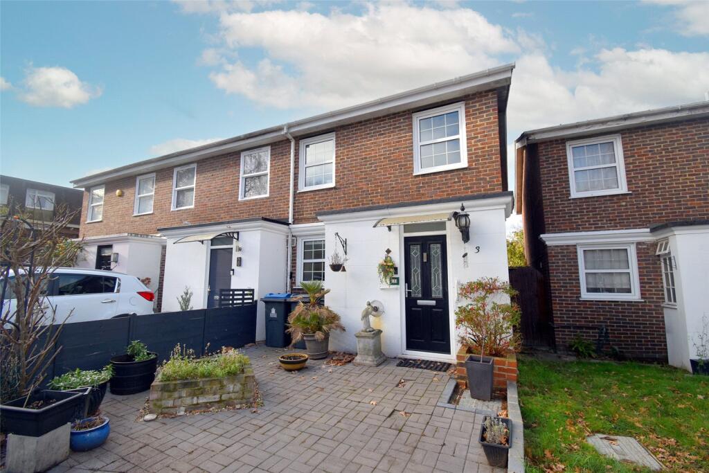 Main image of property: Spinney Close, New Malden, KT3