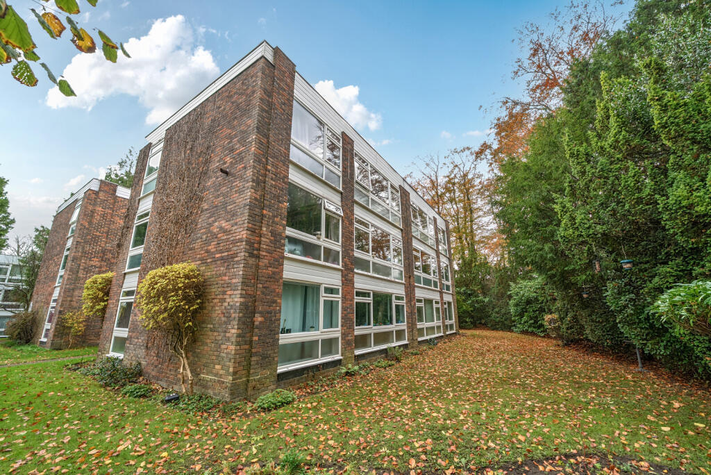 Main image of property: Shaw Close, Ottershaw, KT16