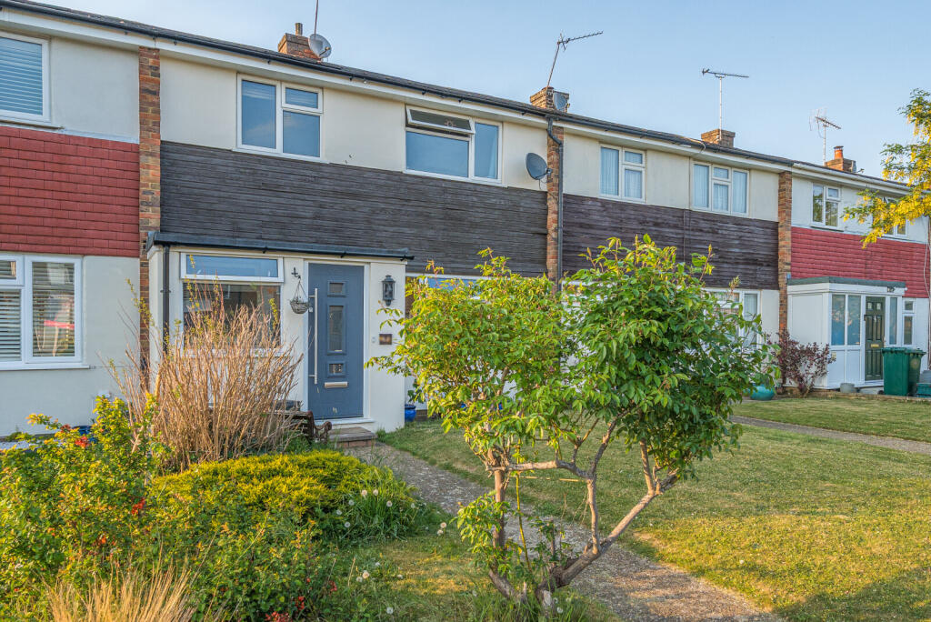 Main image of property: Gordon Road, Shepperton, TW17