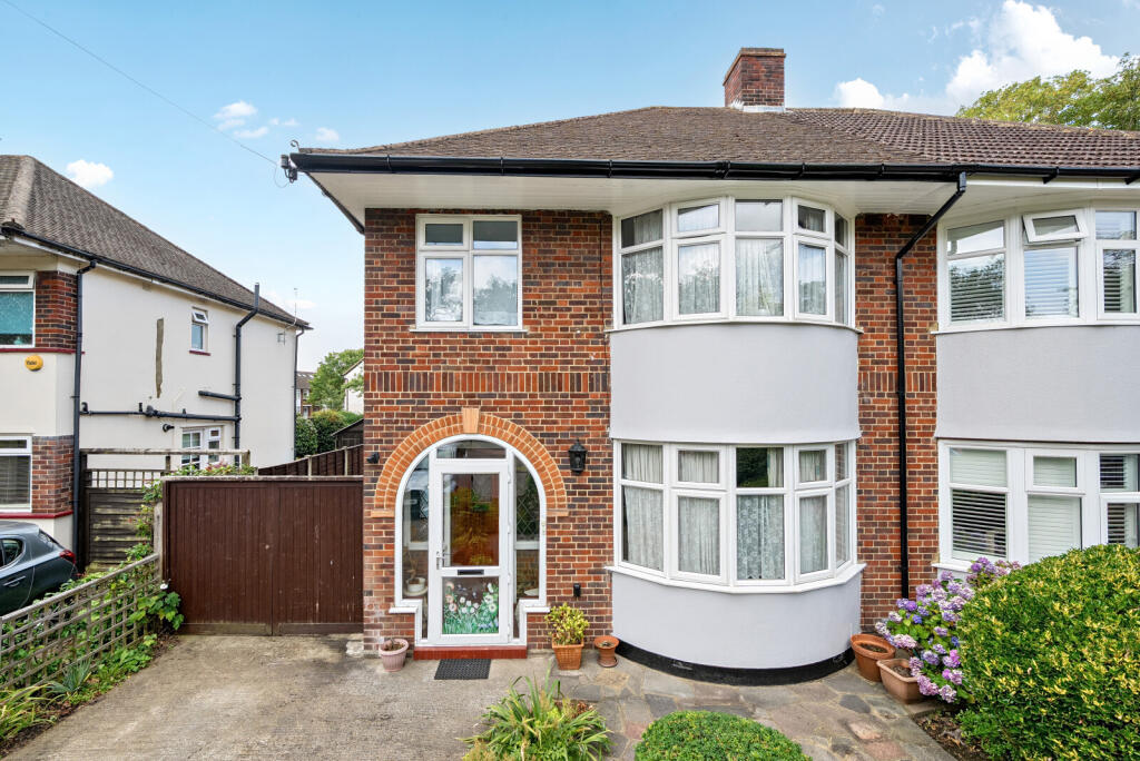 Main image of property: Uxbridge Road, Hampton Hill, TW12