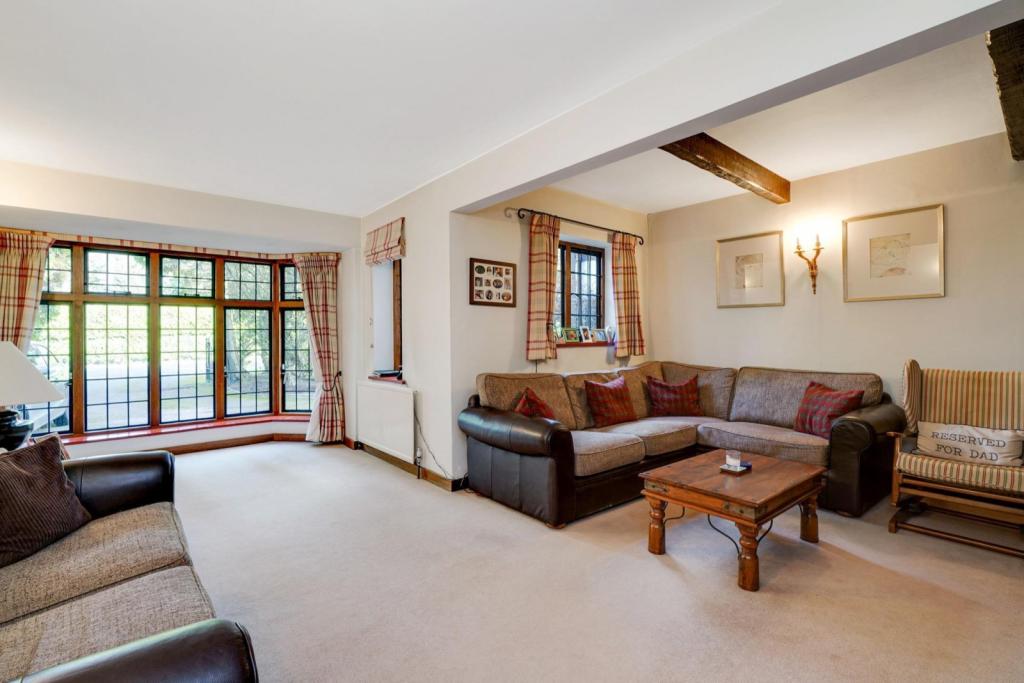 7 bedroom detached house for sale in Silverdale Avenue, Ashley Park