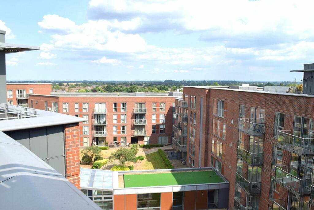 3 bedroom penthouse for sale in The Heart, WaltonOnThames, KT12