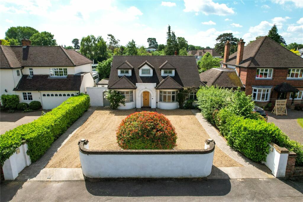 5 bedroom detached house for sale in Rydens Avenue, WaltonOnThames, KT12