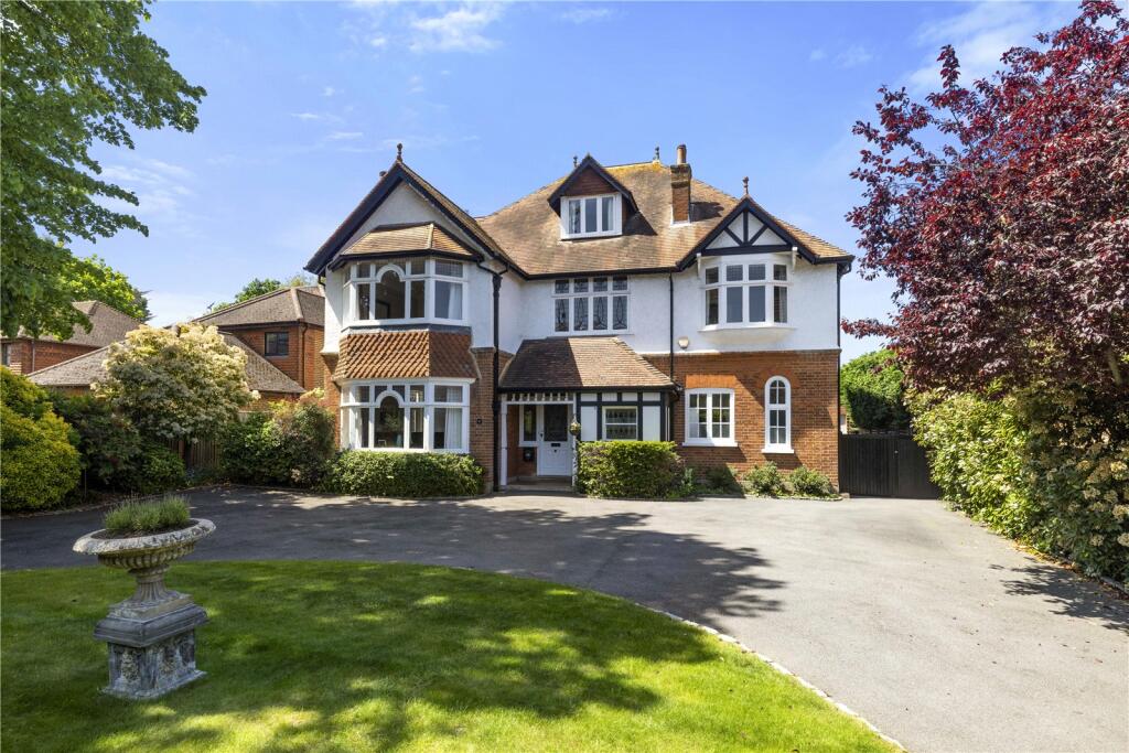6 bedroom detached house for sale in Castle Road, Weybridge, KT13